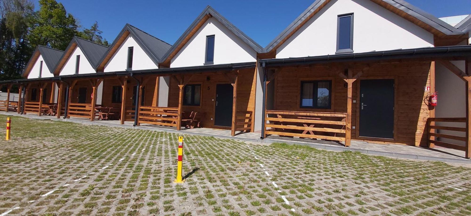Camping Klif-Nowe Klimatyzowane Domki, 400M Od Centrum Rewala, 30M Od Morza Trzęsacz Kültér fotó